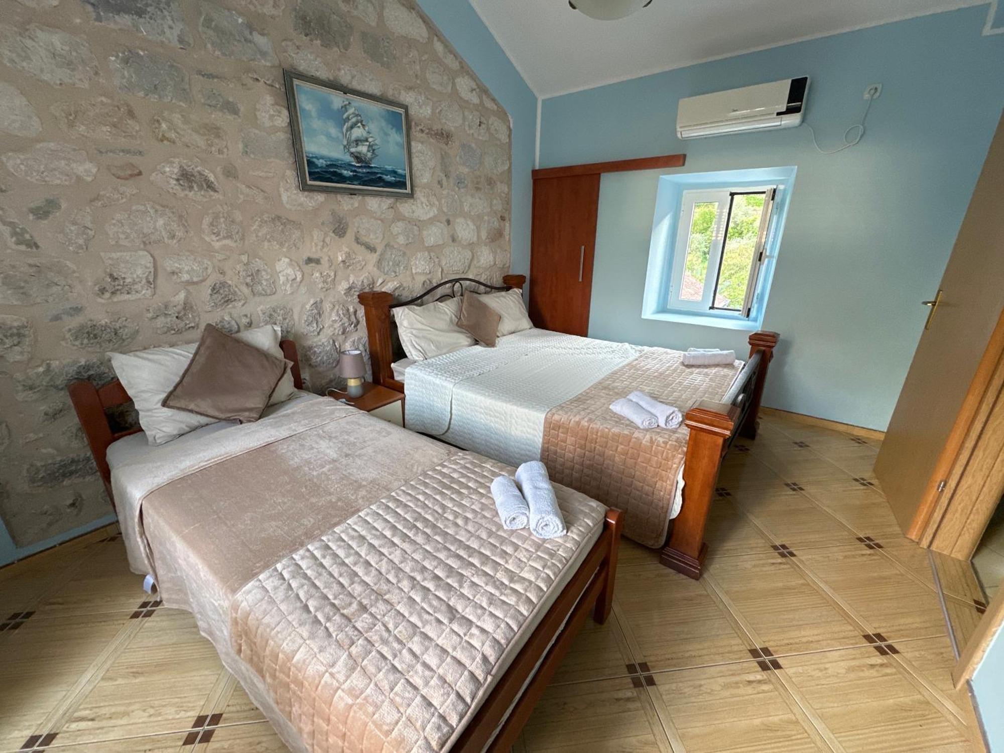 Apartments Jelena Kotor Luaran gambar